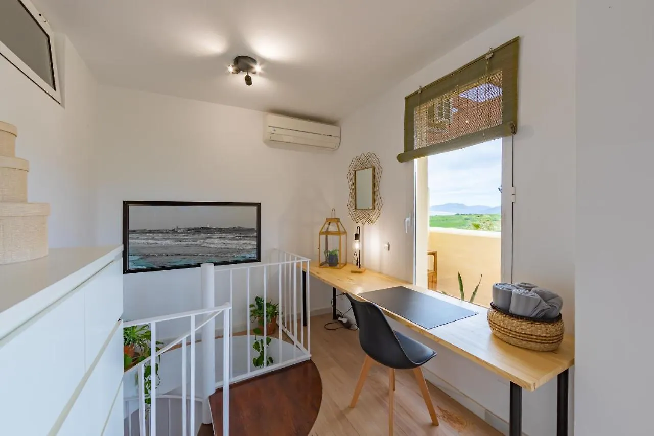 Apartment Views, Pool & Home Office - Optic Fibre Tarifa Spain