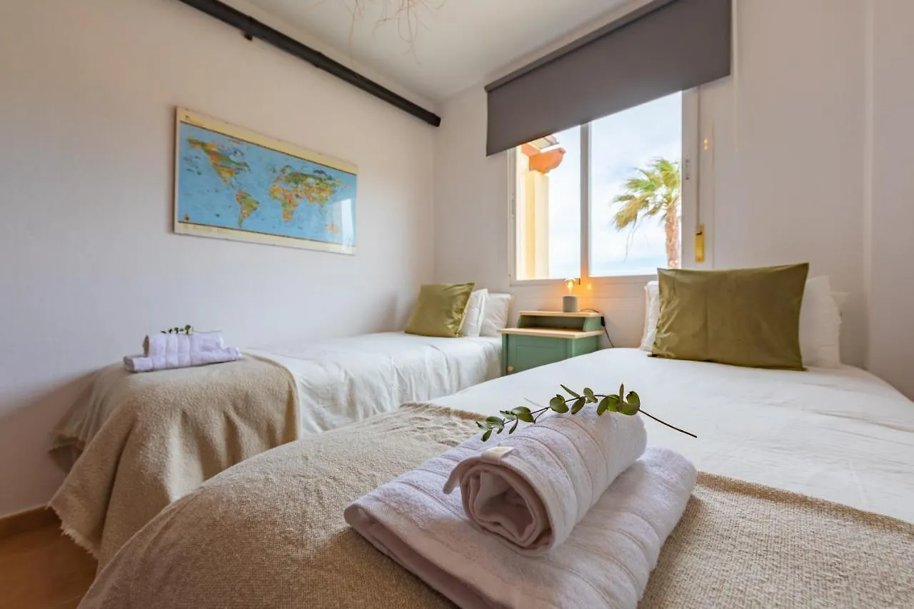 Apartment Views, Pool & Home Office - Optic Fibre Tarifa